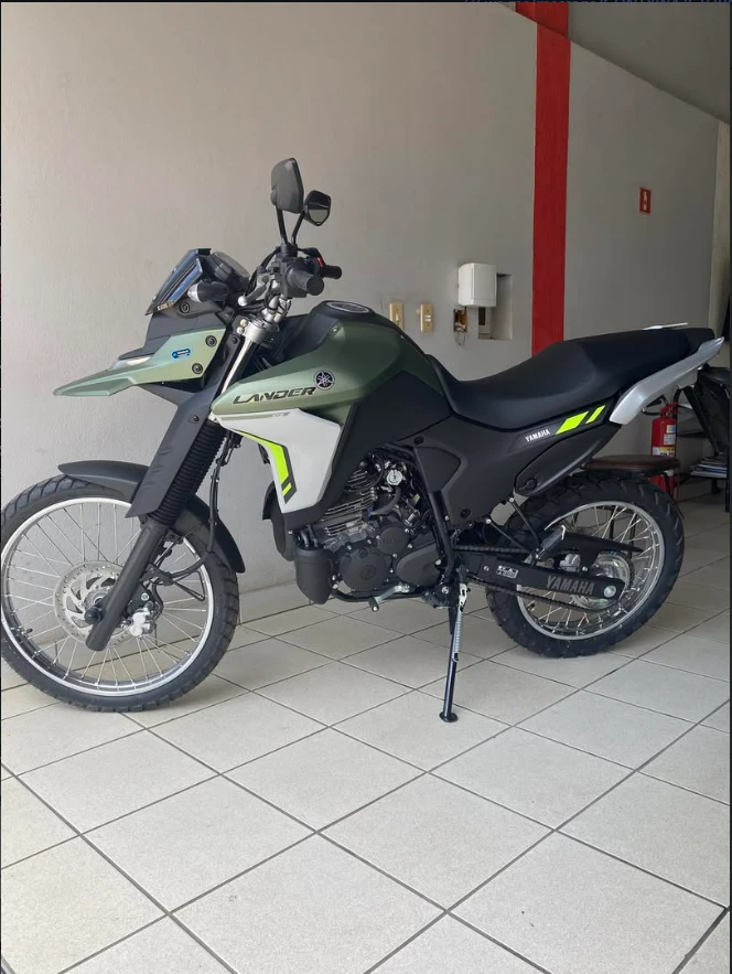 Yamaha Lander 250